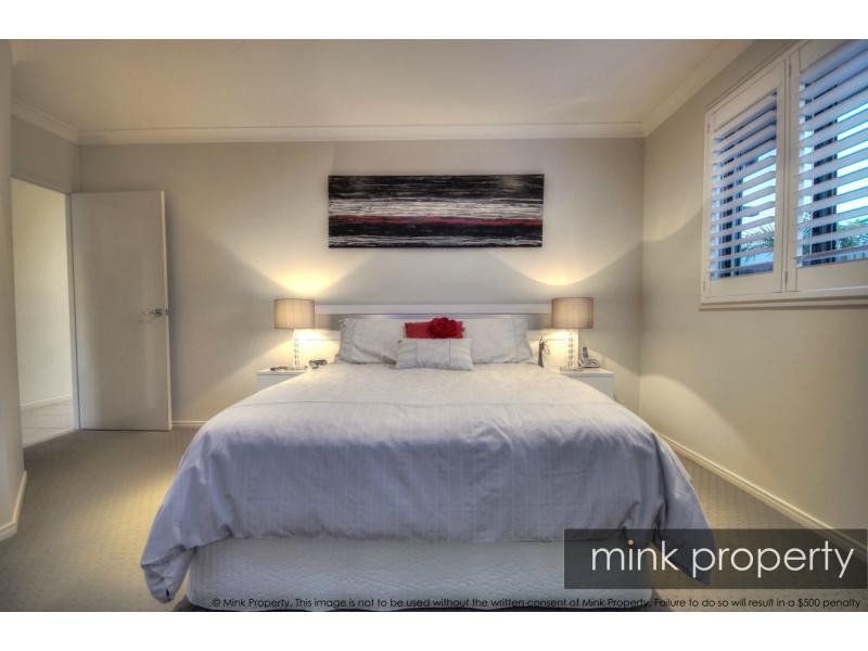 9 Myrtle Place, BRIGHTWATER, Mountain Creek QLD 4557