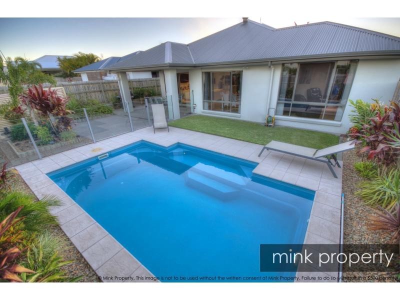 9 Myrtle Place, BRIGHTWATER, Mountain Creek QLD 4557