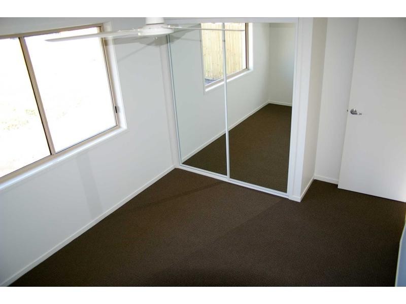 5 Warrego Street, Bellflower Estate, Sippy Downs QLD 4556