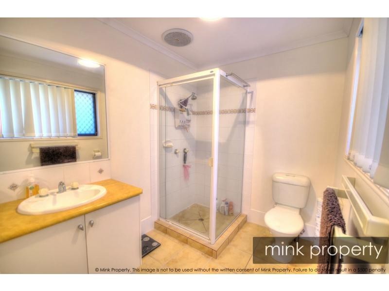 90 Glenfields Boulevard, Mountain Creek QLD 4557