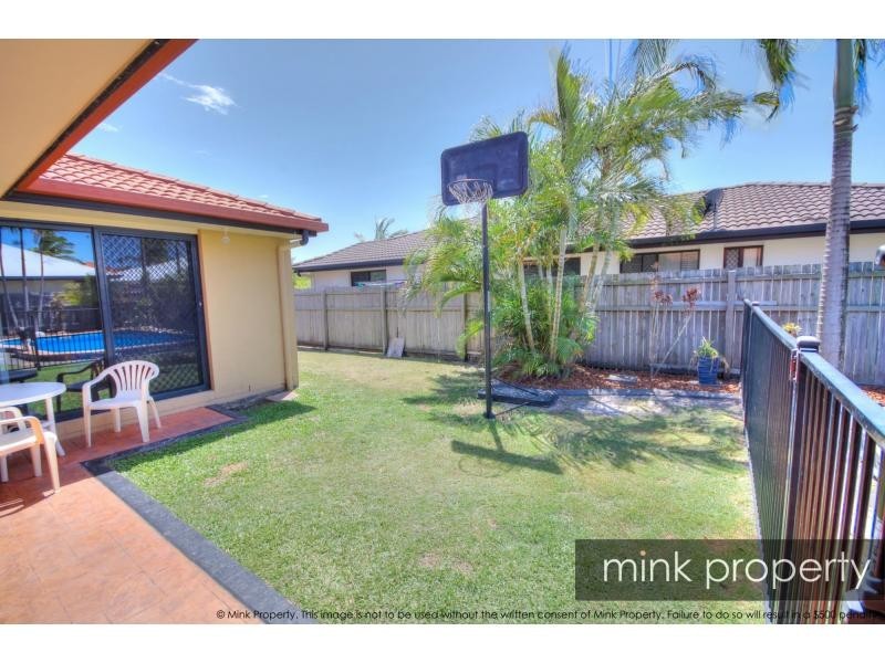 90 Glenfields Boulevard, Mountain Creek QLD 4557