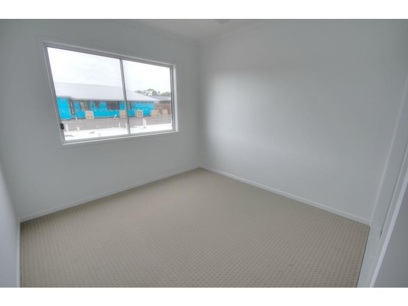 73 Foxtail Circuit, BRIGHTWATER, Mountain Creek QLD 4557