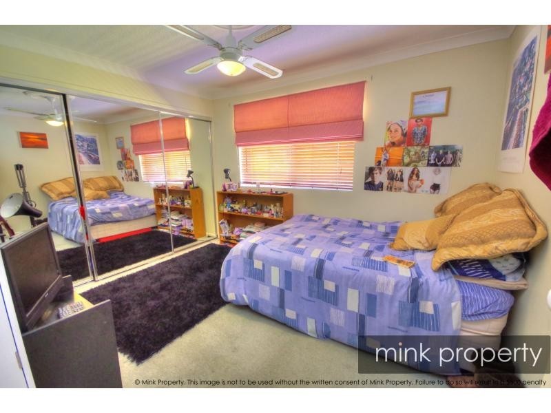 Unit 4/111 Bundilla Boulevard, Mountain Creek QLD 4557