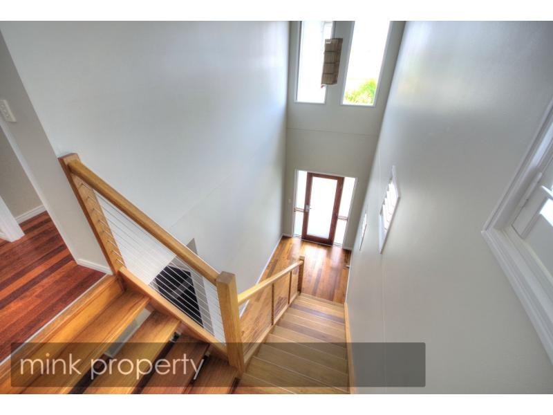 14 JERSEY Place, Kawana Island QLD 4575