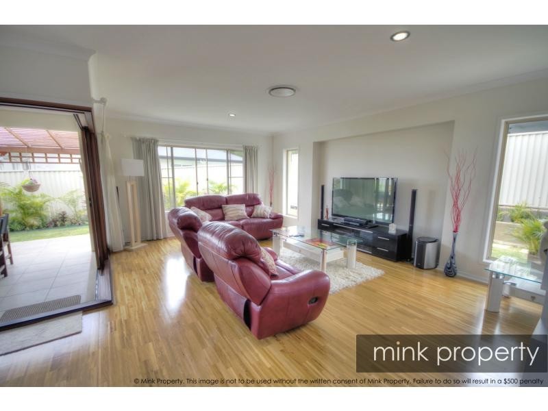 25 Galah Place, BRIGHTWATER, Mountain Creek QLD 4557