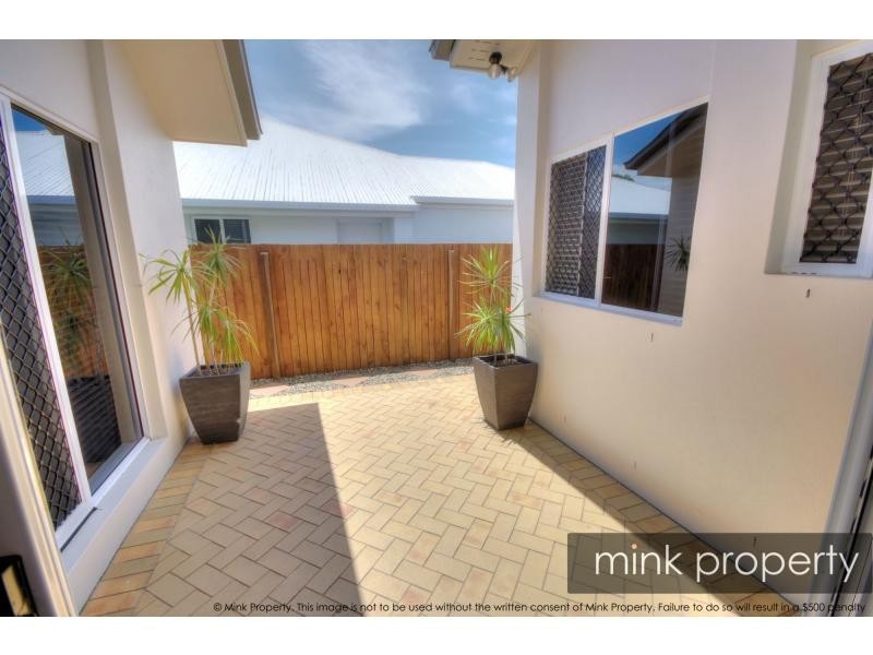 3 Sardinia Place, Kawana Island QLD 4575