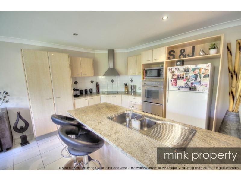 3 Sardinia Place, Kawana Island QLD 4575