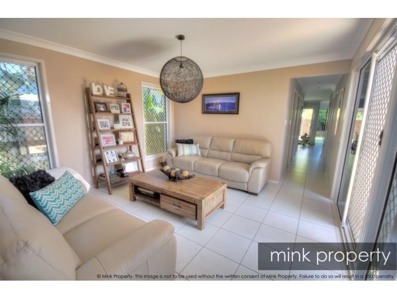 3 Sardinia Place, Kawana Island QLD 4575