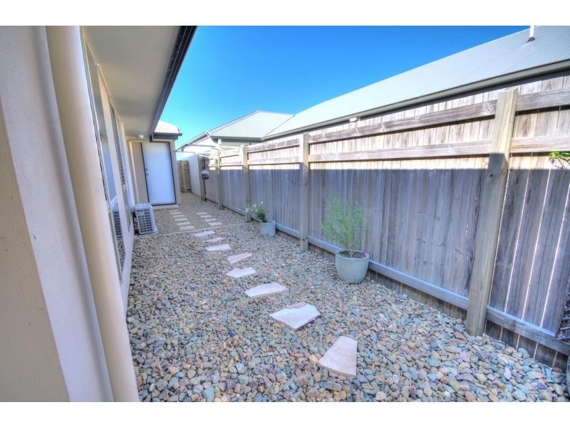 68 FROGMOUTH Circuit, BRIGHTWATER, Mountain Creek QLD 4557
