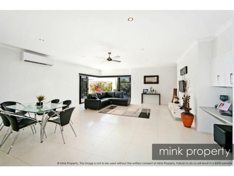 4 Blue Fin Circuit, BRIGHTWATER, Mountain Creek QLD 4557
