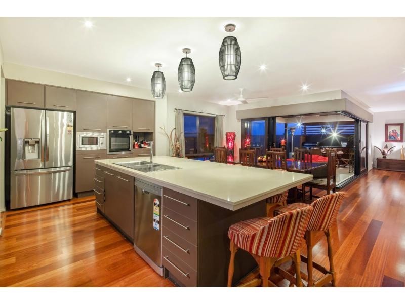10 Blue Fin Circuit, BRIGHTWATER, Mountain Creek QLD 4557