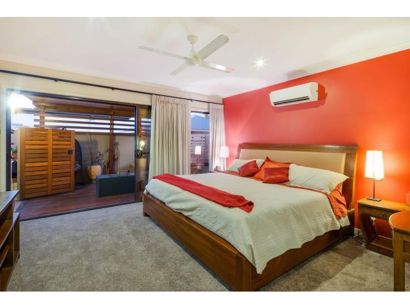 10 Blue Fin Circuit, BRIGHTWATER, Mountain Creek QLD 4557
