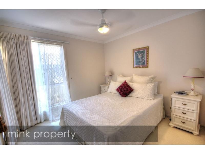 2 Toscana Place, Mountain Creek QLD 4557