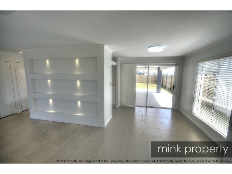 10 Bribie Place, BRIGHTWATER, Mountain Creek QLD 4557