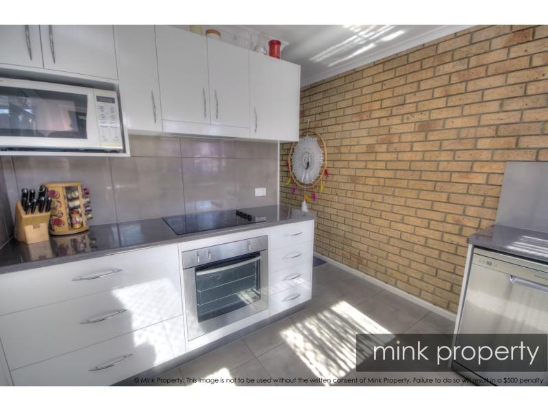 2/10-12 RAKUMBA Place, Mountain Creek QLD 4557