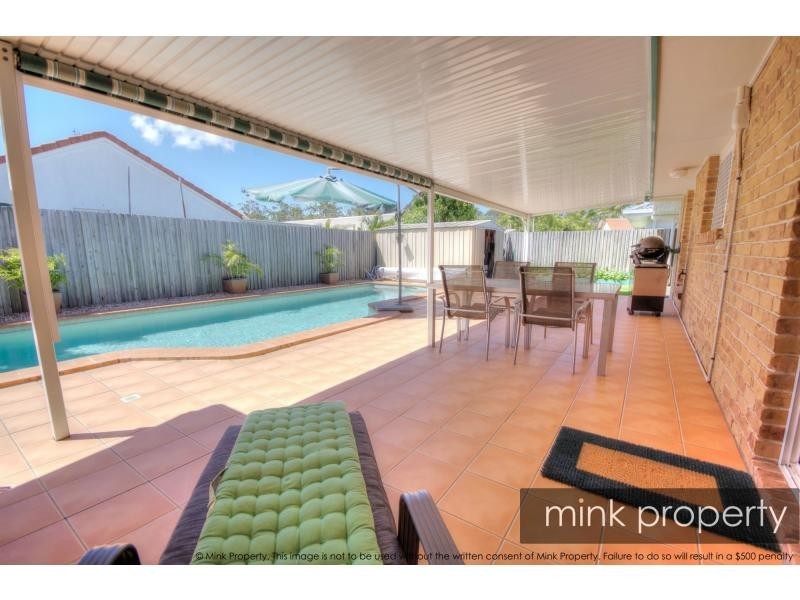 10 Fernleigh Crescent, Mountain Creek QLD 4557