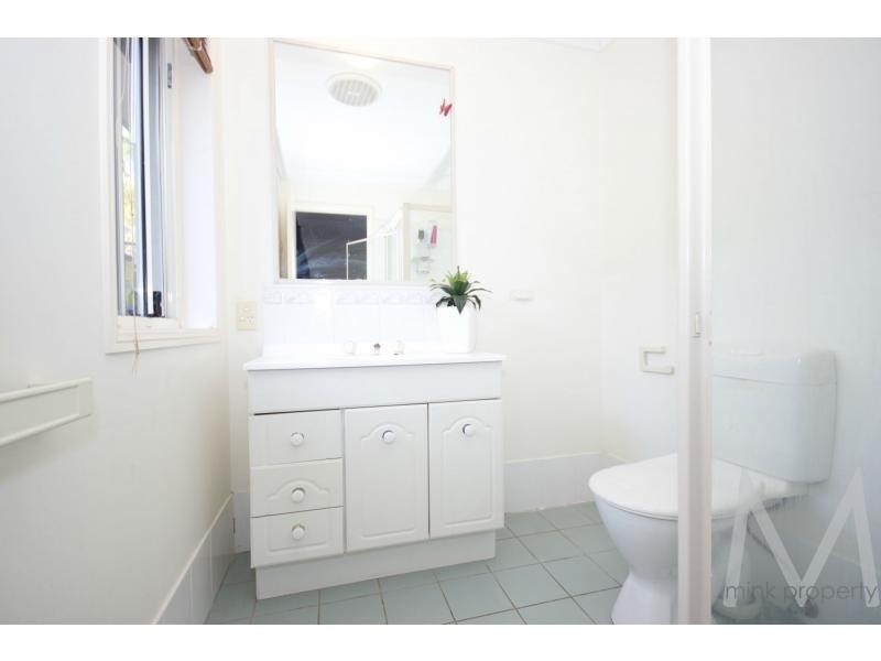 11 Watergum Place, Twin Waters QLD 4564