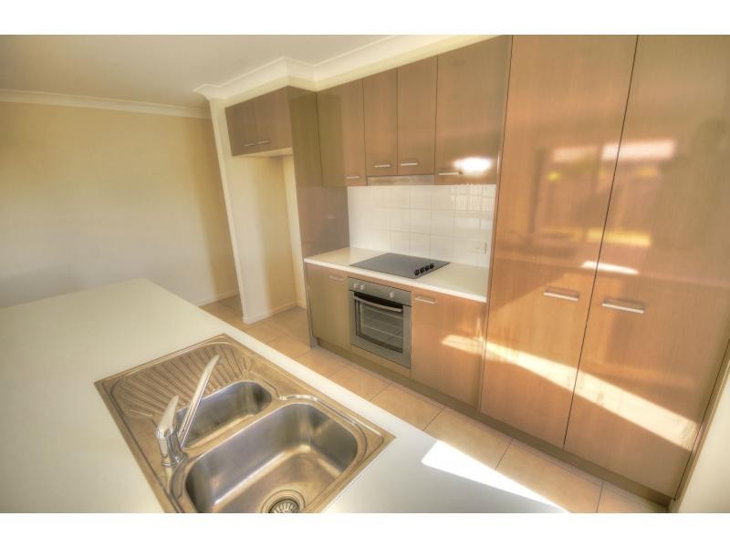 34 Hillsborough Circuit, BRIGHTWATER, Mountain Creek QLD 4557