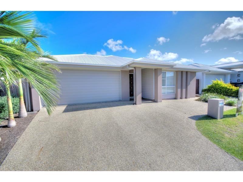 6 LARK Circuit, BRIGHTWATER, Mountain Creek QLD 4557