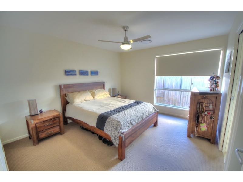 6 LARK Circuit, BRIGHTWATER, Mountain Creek QLD 4557