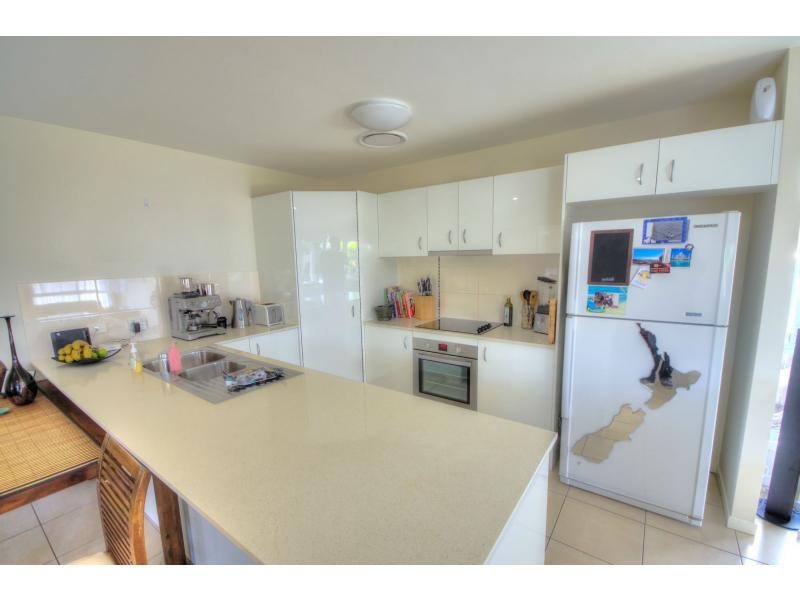 6 LARK Circuit, BRIGHTWATER, Mountain Creek QLD 4557