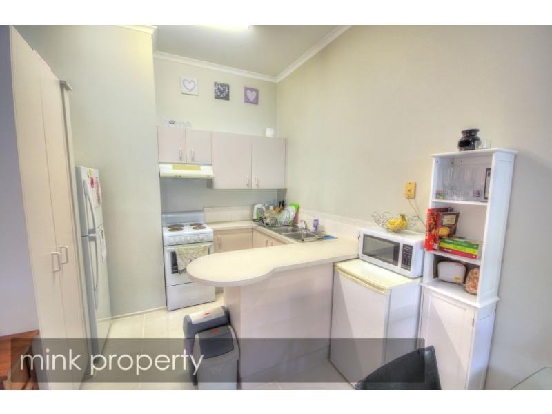 Unit 11/33 Cootamundra Drive, Mountain Creek QLD 4557