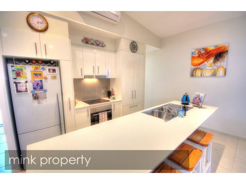 2/27 TIBOUCHINA Street, BRIGHTWATER, Mountain Creek QLD 4557