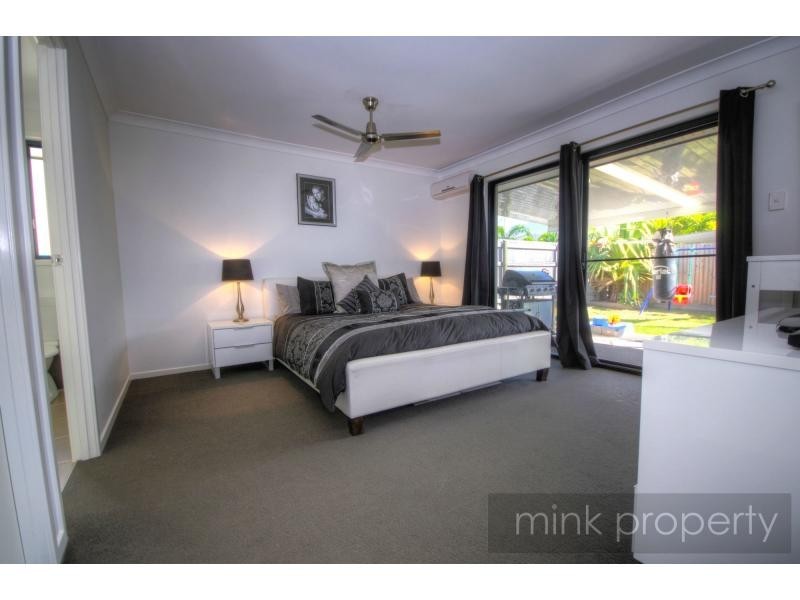 17 Flindersia Place, Brightwater, Mountain Creek QLD 4557