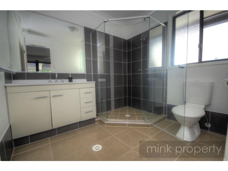 17 Flindersia Place, Brightwater, Mountain Creek QLD 4557