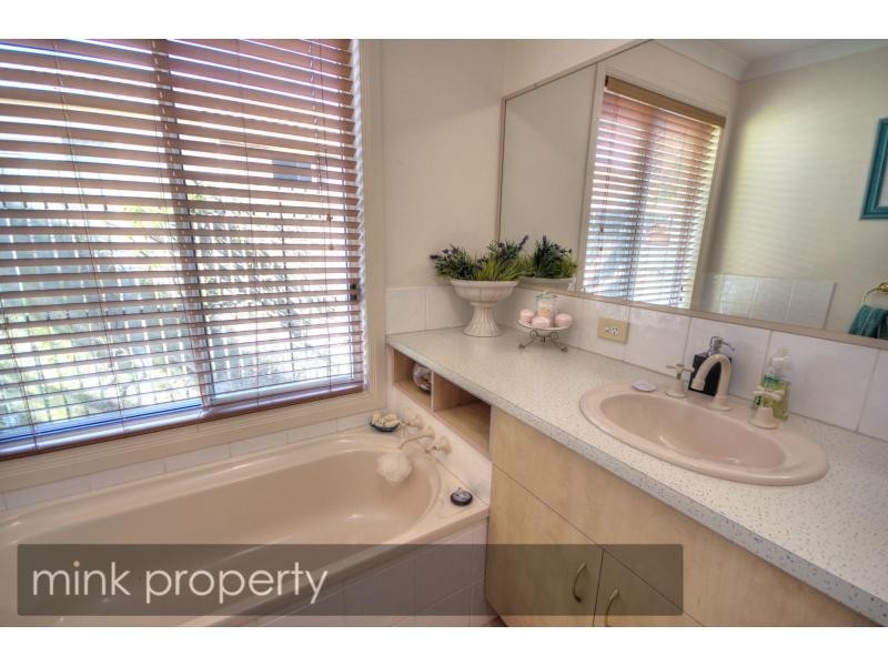 2 TOSCANA Place, Mountain Creek QLD 4557