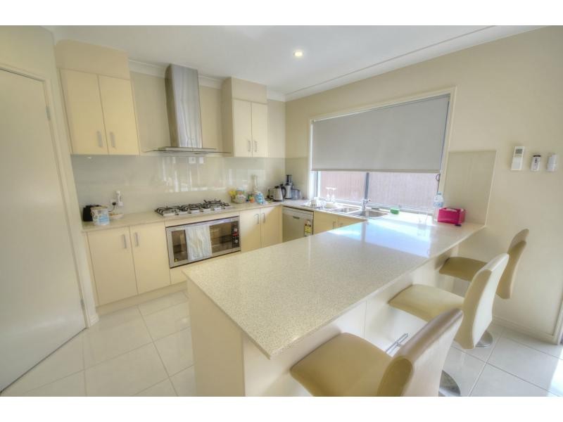 15 Hillsborough Circuit, BRIGHTWATER, Mountain Creek QLD 4557