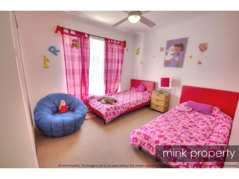 24 TIBROGARGAN Circuit, BRIGHTWATER, Mountain Creek QLD 4557