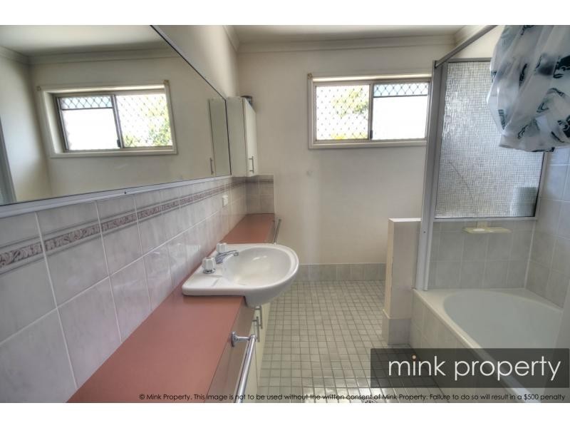 2/13 Carrothool Place, Mooloolaba QLD 4557