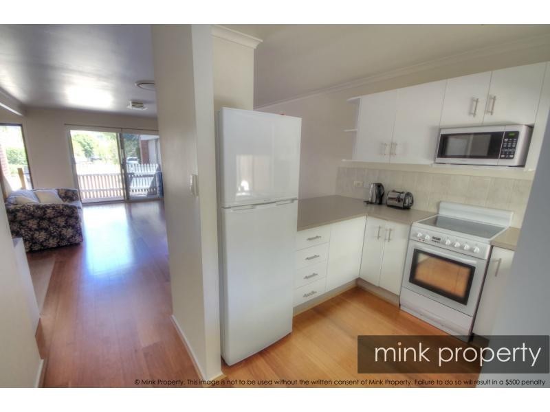 2/13 Carrothool Place, Mooloolaba QLD 4557