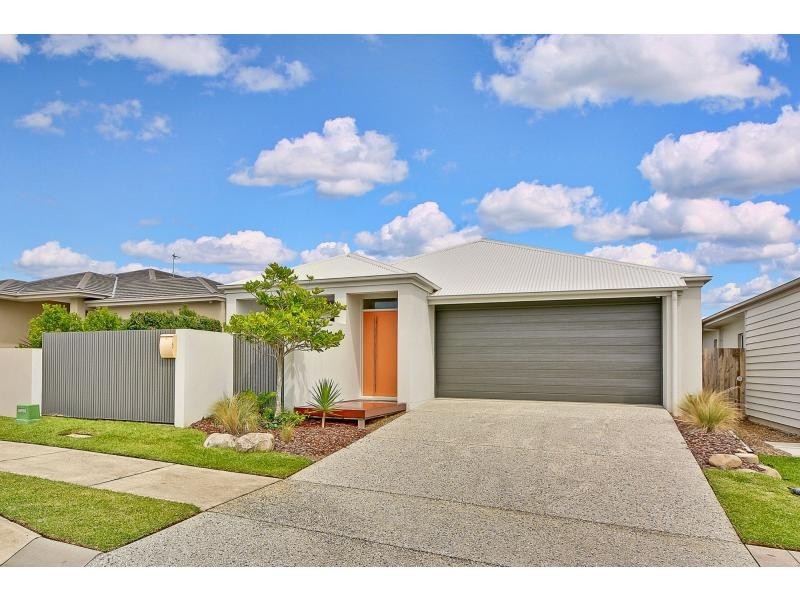 6 Osmanthus Court, Brightwater, Mountain Creek QLD 4557