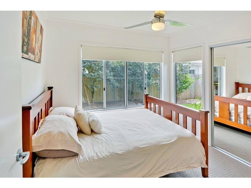 6 Osmanthus Court, Brightwater, Mountain Creek QLD 4557