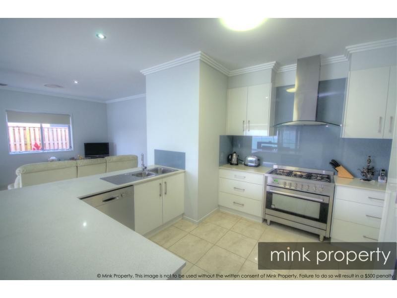 012 Yucca Court, BRIGHTWATER, Mountain Creek QLD 4557