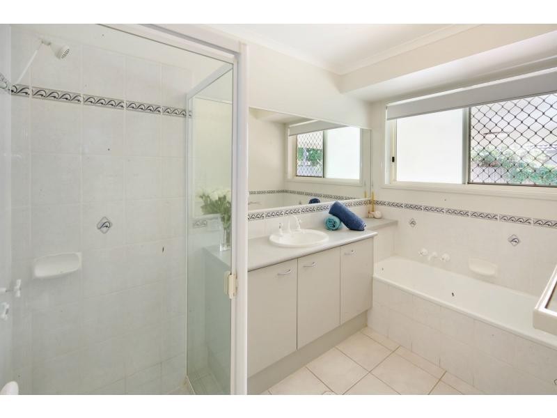 7 SWEETBRUSH Place, GLENFIELDS, Mountain Creek QLD 4557