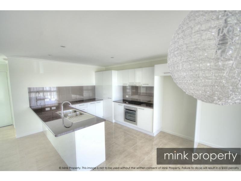 2/75 Foxtail Circuit, BRGHTWATER, Mountain Creek QLD 4557