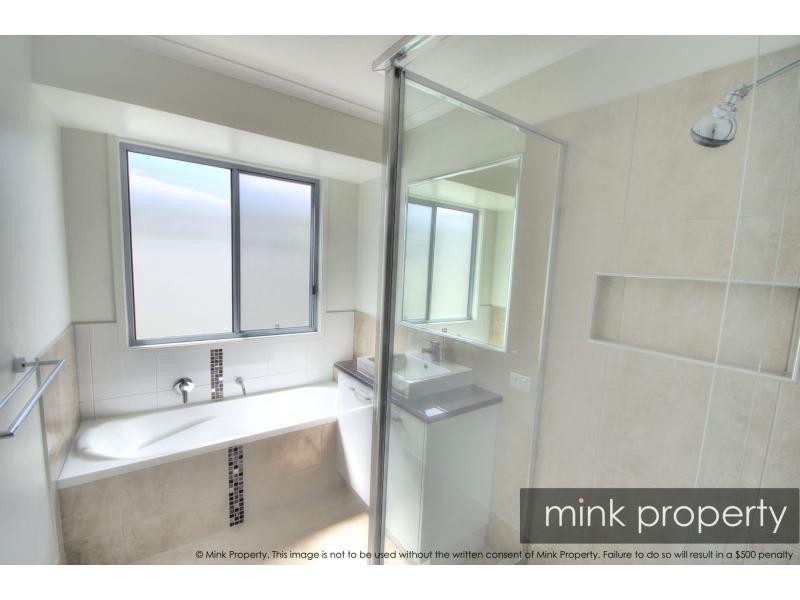 2/75 Foxtail Circuit, BRGHTWATER, Mountain Creek QLD 4557