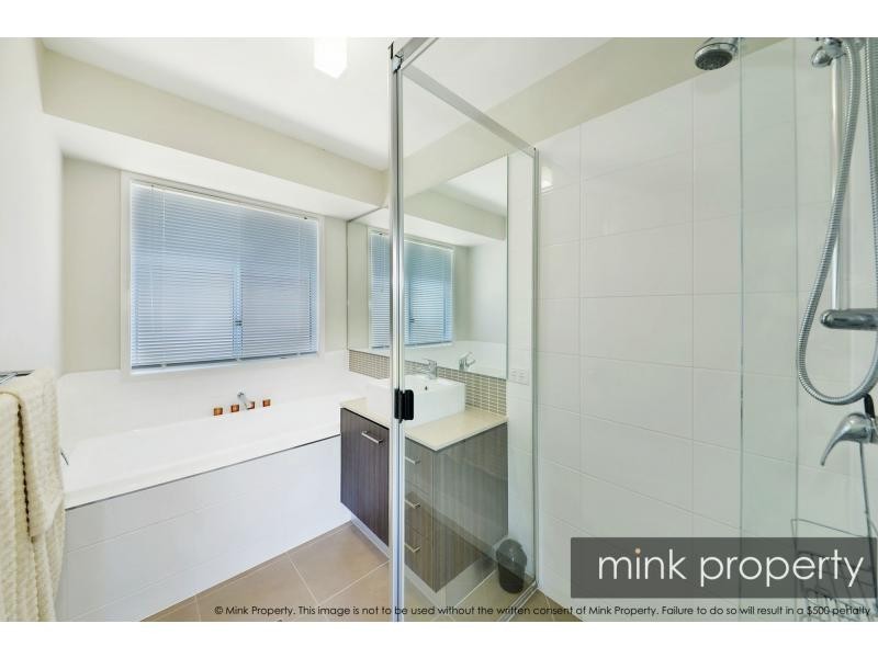 23 ROBUR Crescent, BRIGHTWATER, Mountain Creek QLD 4557