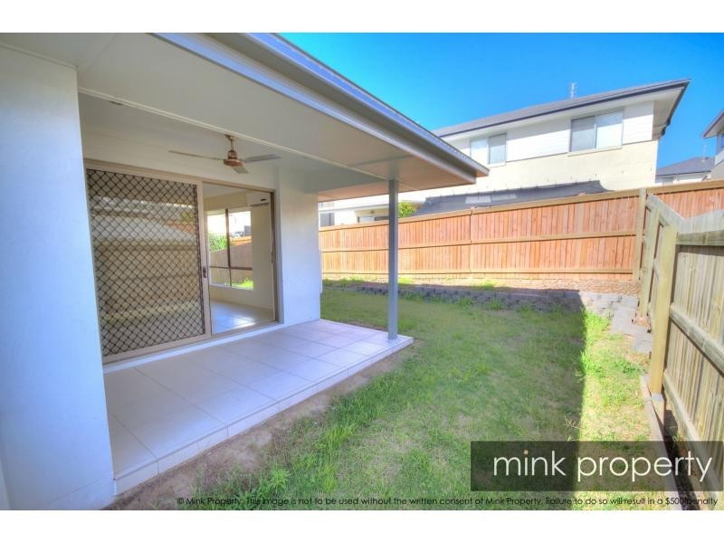 38 Robur Crescent, Brightwater, Mountain Creek QLD 4557