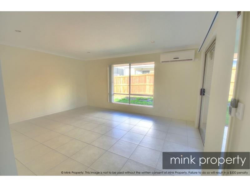 38 Robur Crescent, Brightwater, Mountain Creek QLD 4557