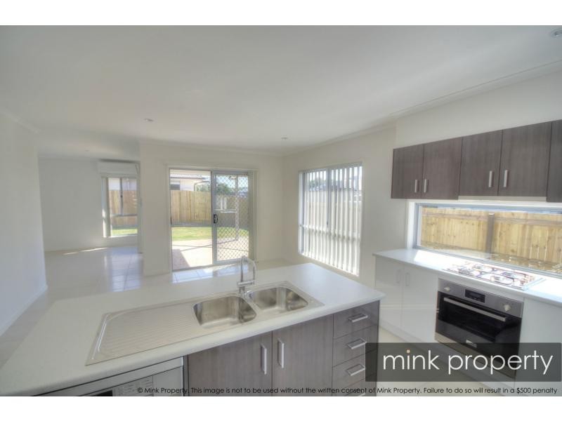 11 Bribie Place, BRIGHTWATER, Mountain Creek QLD 4557