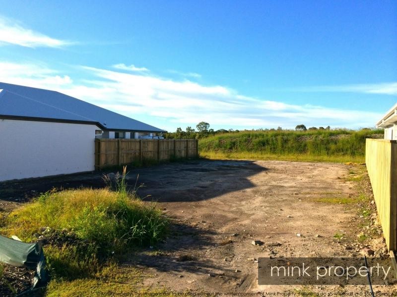 24 SIENNA Street, BELLS REACH, Caloundra West QLD 4551