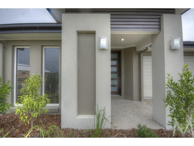 14 Lamatia Drive, Brightwater Estate, Mountain Creek QLD 4557