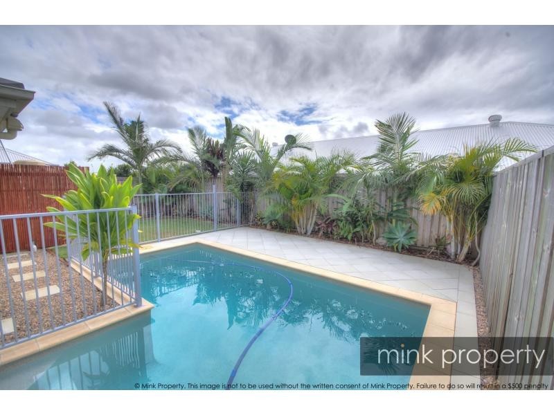 5 Pumicestone Way, BRIGHTWATER, Mountain Creek QLD 4557