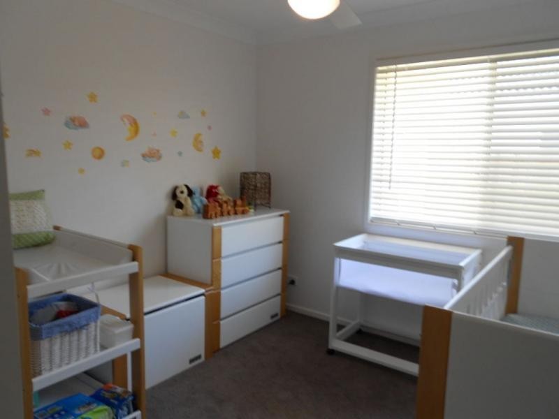 Duplex 2/6B CUMBERLAND Crescent, CREEKWOOD, Little Mountain QLD 4551