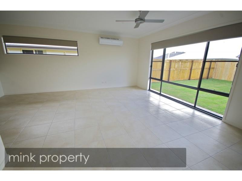 31 Coonoowrin Crescent, BRIGHTWATER, Mountain Creek QLD 4557