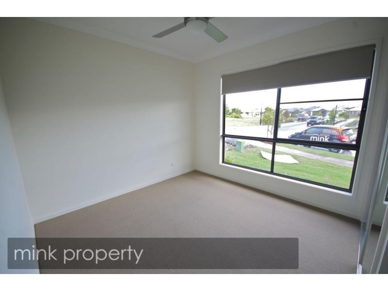 31 Coonoowrin Crescent, BRIGHTWATER, Mountain Creek QLD 4557